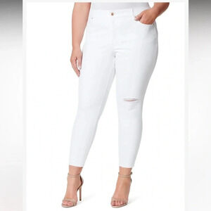 Adored Ankle Skinny Jeans in White Size 22W
